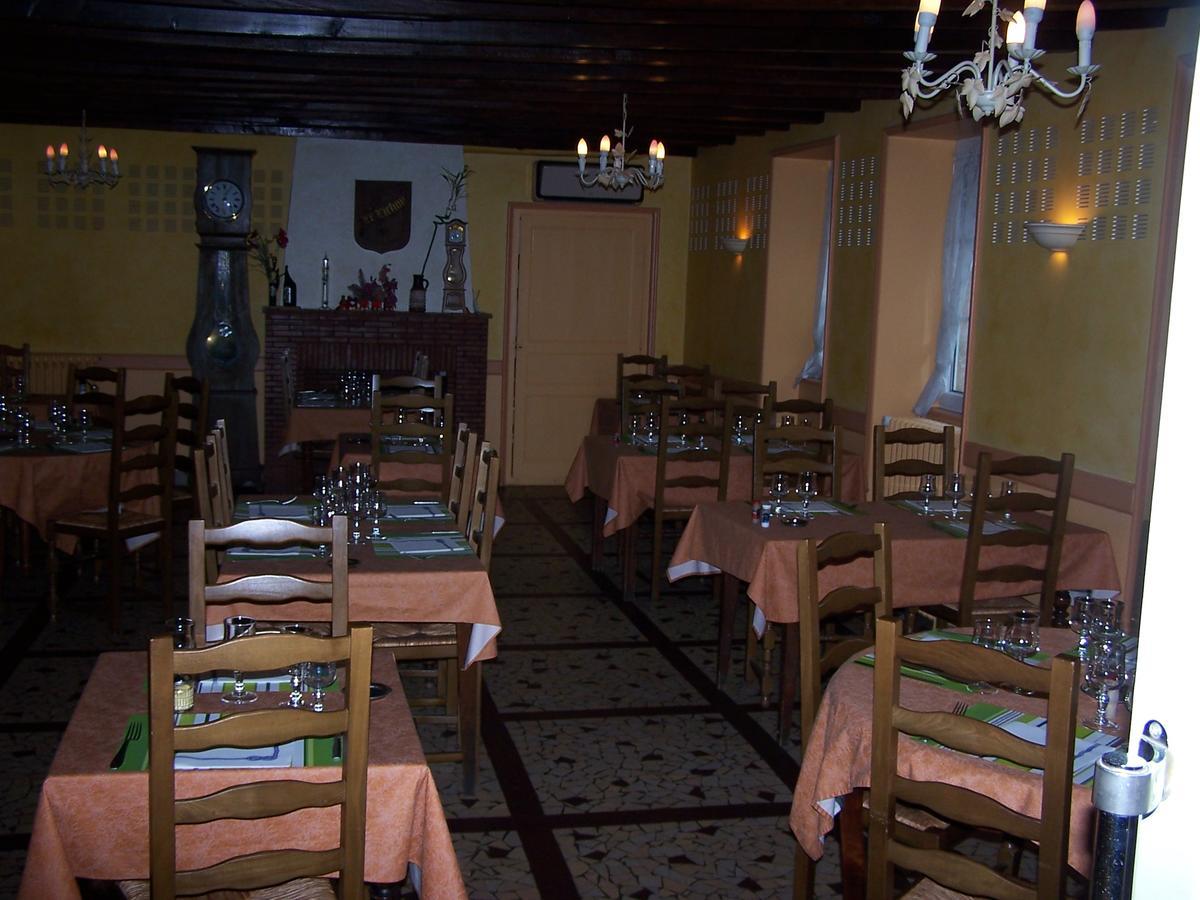 Le Lichou Vallon-en-Sully Exterior foto
